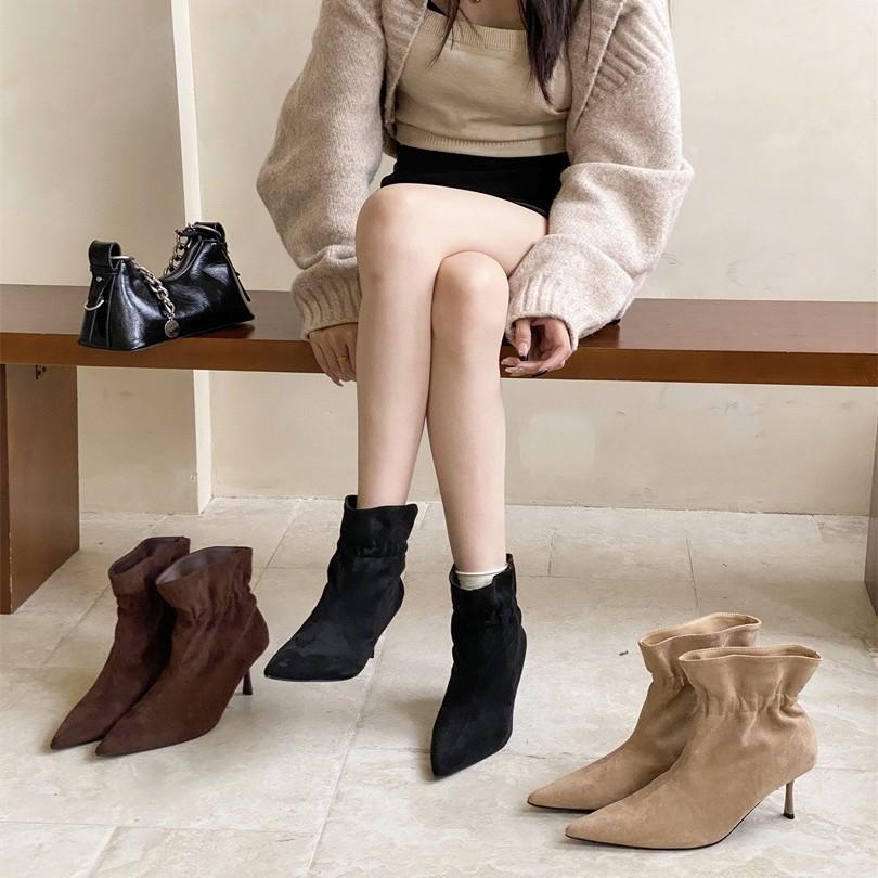 2025 autumn and winter new pointed thin heel high heel temperament thin French fashion sexy beauty female Internet celebrity short boots