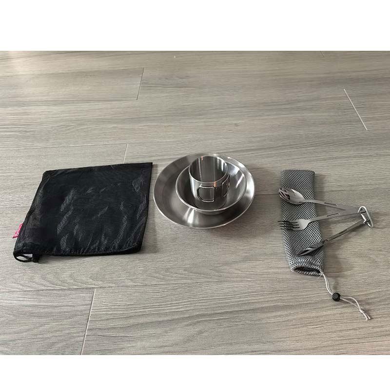 Portable Stainless Steel Camping Tableware Set: Includes Bowls, Plates, Spoons, Forks, Knives for Outdoor Picnics