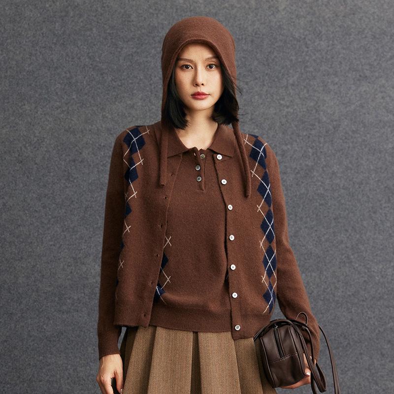 Women's Cashmere Diamond Pattern Cardigan - Retro Color-Blocked Long Sleeve Sweater for Autumn/Winter