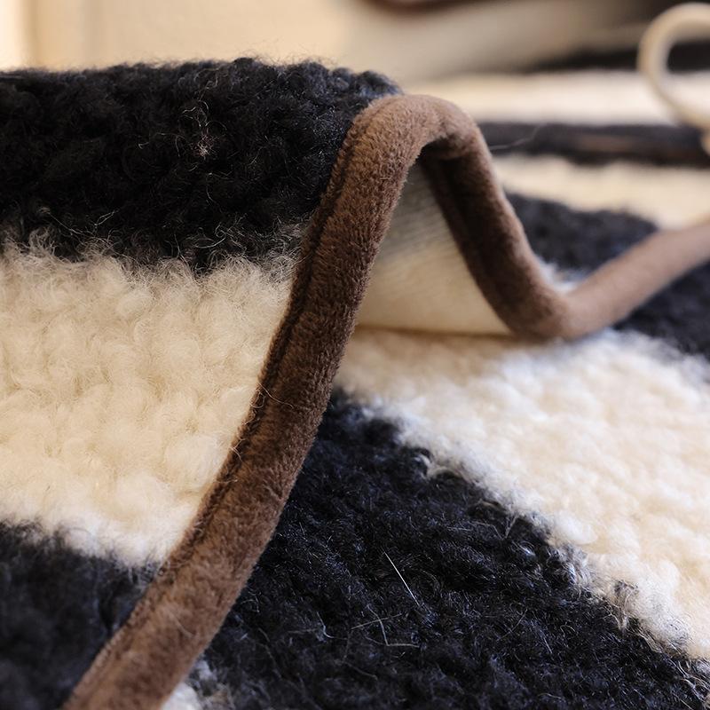 Imitation Lambswool Soft Sofa Cushion Winter Warm Thick Non-Slip Sofa Slipcovers Luxury Couch Sofa Back Covers L Shape Seat Mat