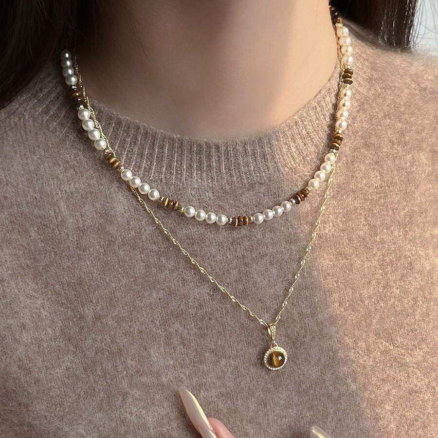 Exquisite Pearl Double-Layered Clavicle Necklace: French Elegance & Light Luxury Design