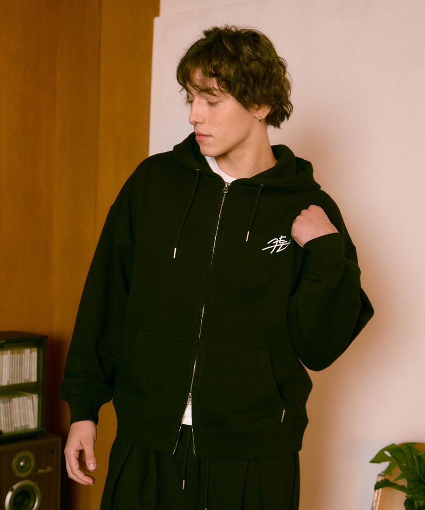 Quton Daisy Flower Oversized Zip-Up Hoodie 2 Colors