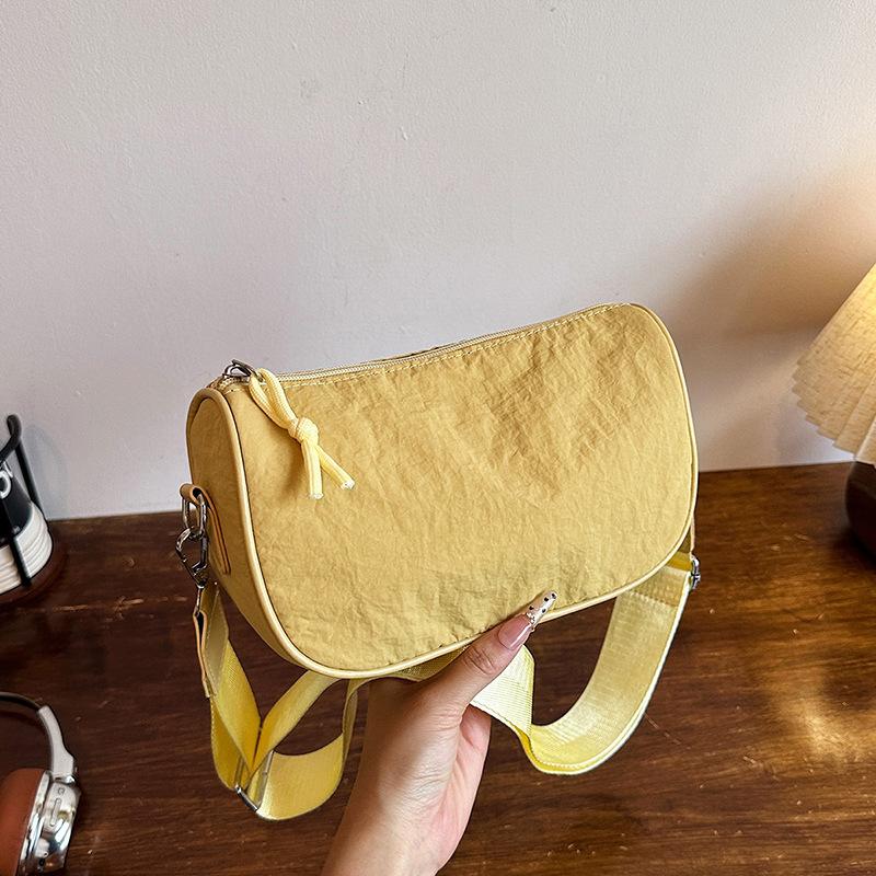 Large-capacity Casual Lightweight Underarm Bag, Women's Retro Small Bag, Single Shoulder Bag