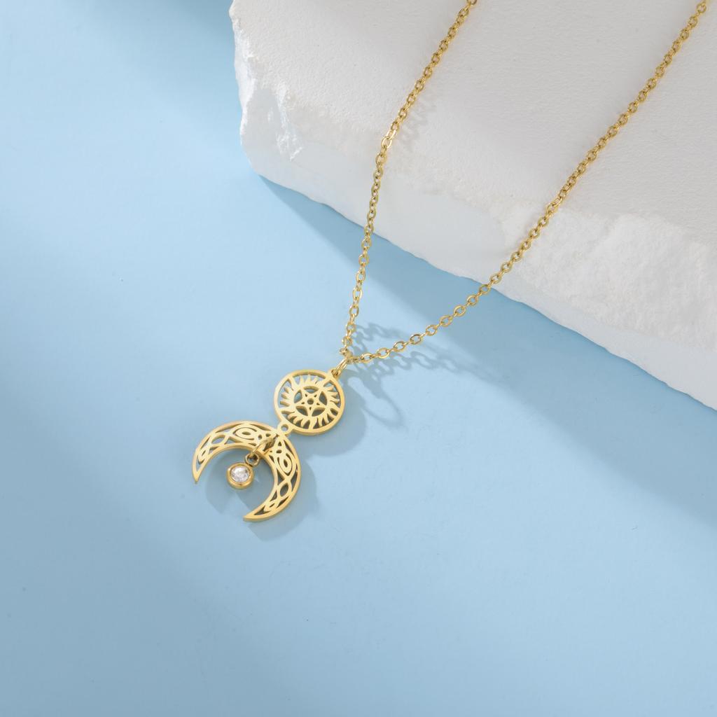 Vintage Pentagram Pendant Necklace, Featuring A March Goddess Design That Incorporates Celtic Knot and Witch Knot Elements