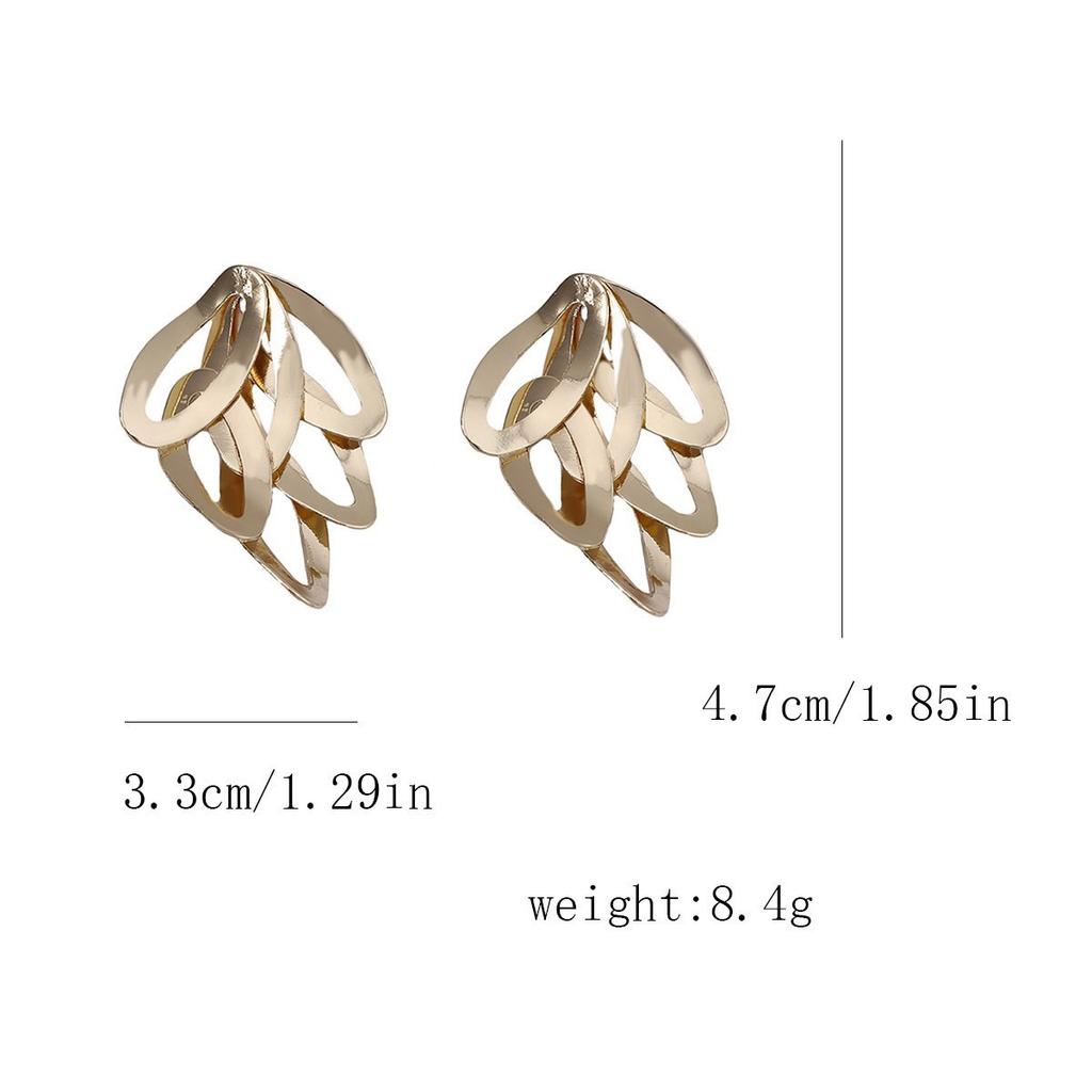 Retro Exaggerated Metal Hollowed-out Leaf Personalized Stud Earrings with a Niche Design Sense for Women