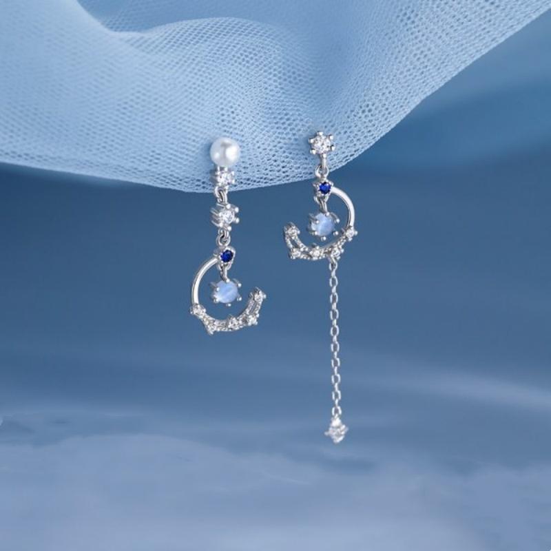 Korean Exquisite Cloud Crystal Tassel Earrings for Women Asymmetrical Planet Moon Drop Earrings Girls Party Daily Jewelry Gift