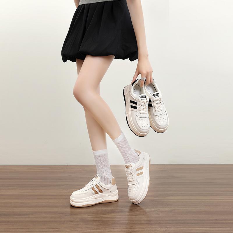 2025 Autumn New Thick-soled Muffin Little White Shoes Women's Color Matching Casual Versatile Student Board Shoes Four-season Single Shoes