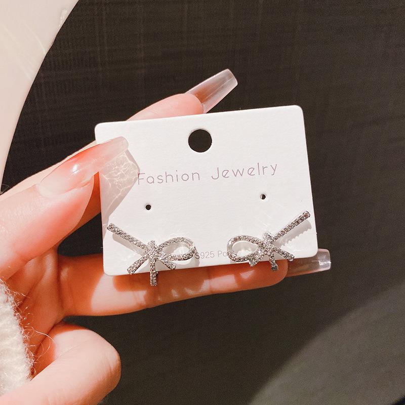 Super Flash Irregular Bow Stud Earrings Temperament Light Luxury Earrings Fairy Niche Design Earrings Female