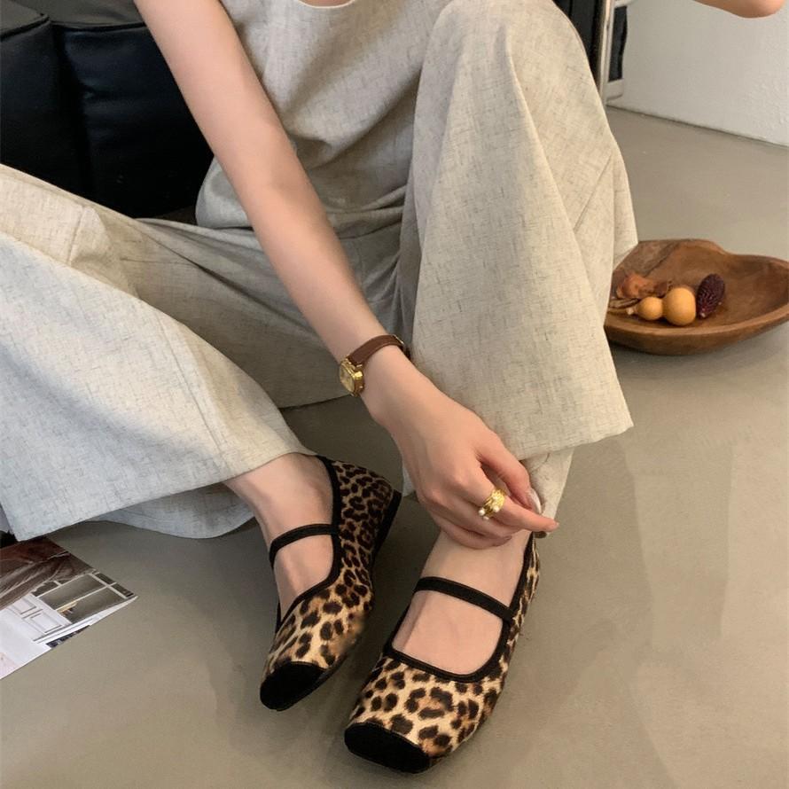 Spot~ French one-word buckle with square head Mary Jane shoes comfortable light soft mouth leopard print flat sole shoes women