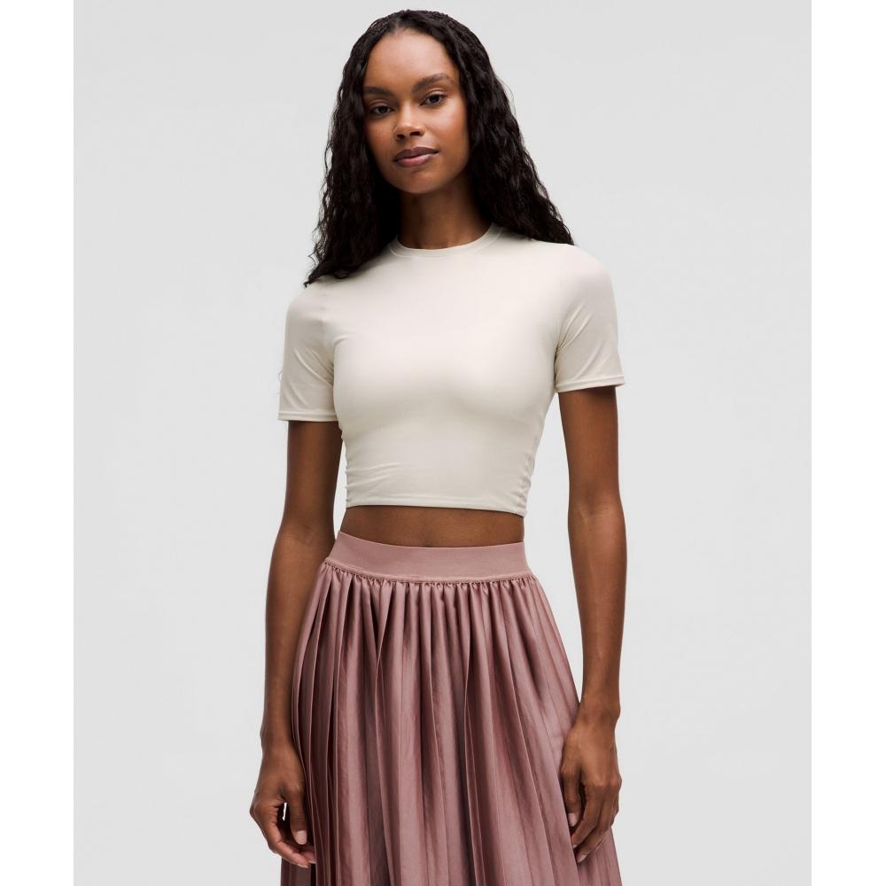 

Lululemon Wundermost Ultra Soft Nulu Crewneck Cropped T shirT Shine Luxe Shine Foil print Bone XS