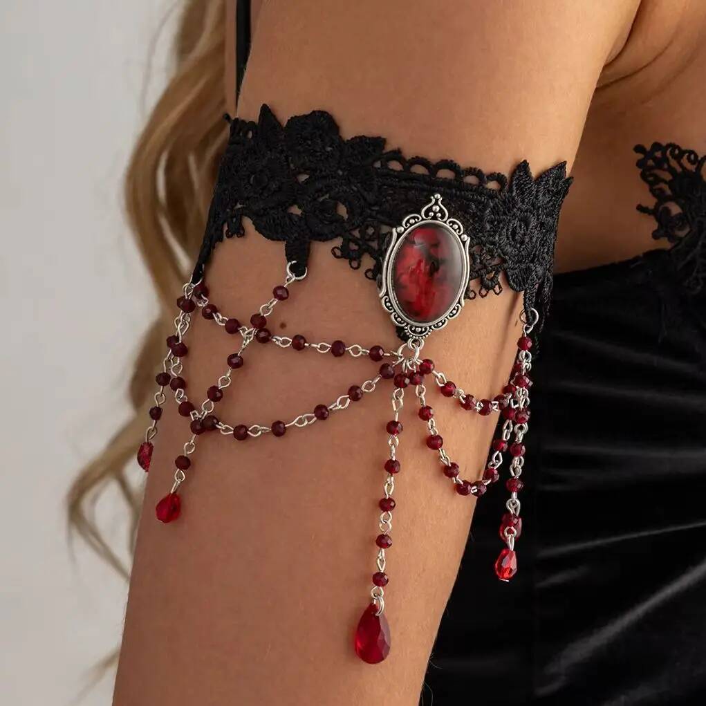 SHIXIN 2026 Nouveau Bracelet de Bras Exquis avec Pendentif Gland en Cristal et Dentelle Noire Bijoux de Mode pour Fête Accessoire Gothique Halloween