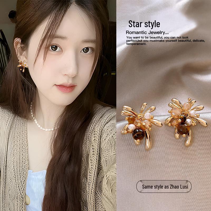 Maillard Golden Firework Stud Earrings: Unique Light Luxury Autumn/Winter Accessories for Women, 2025