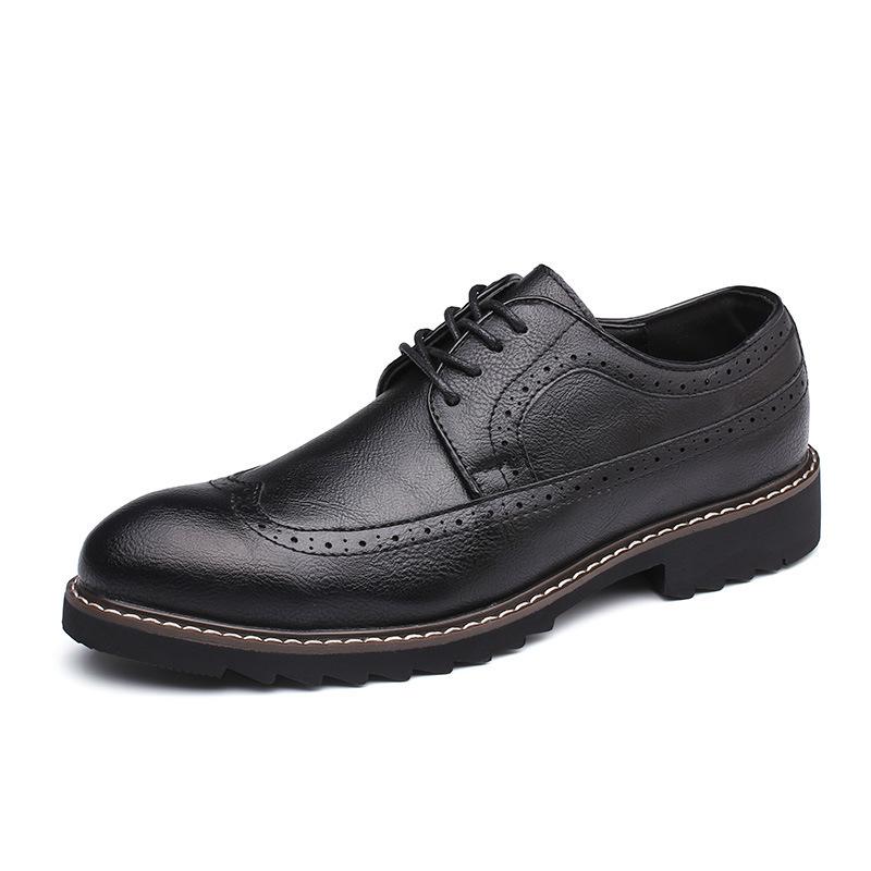 Pantofi din piele cu varf ascutit Pantofi barbati Brogue pentru barbati Trend British Casual Business Tineret Marime mare 46 Pantofi din piele