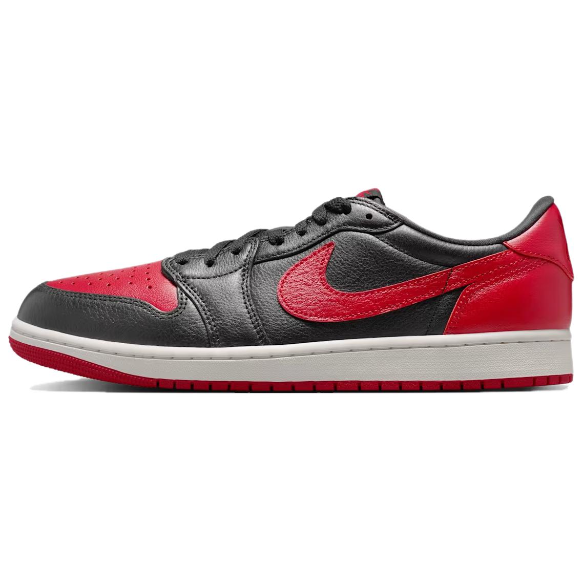 

Jordan Air Jordan 1 Low top Vintage Basketball Shoes Men s Black Red White IW6276-001 48.5