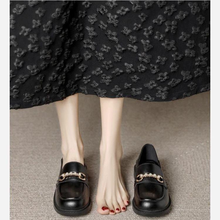 

Soft leather pearl small fragrant wind loafers women s 2025 autumn new thick-soled small leather shoes one pedal lazy soft-soled single shoes 35 чорний