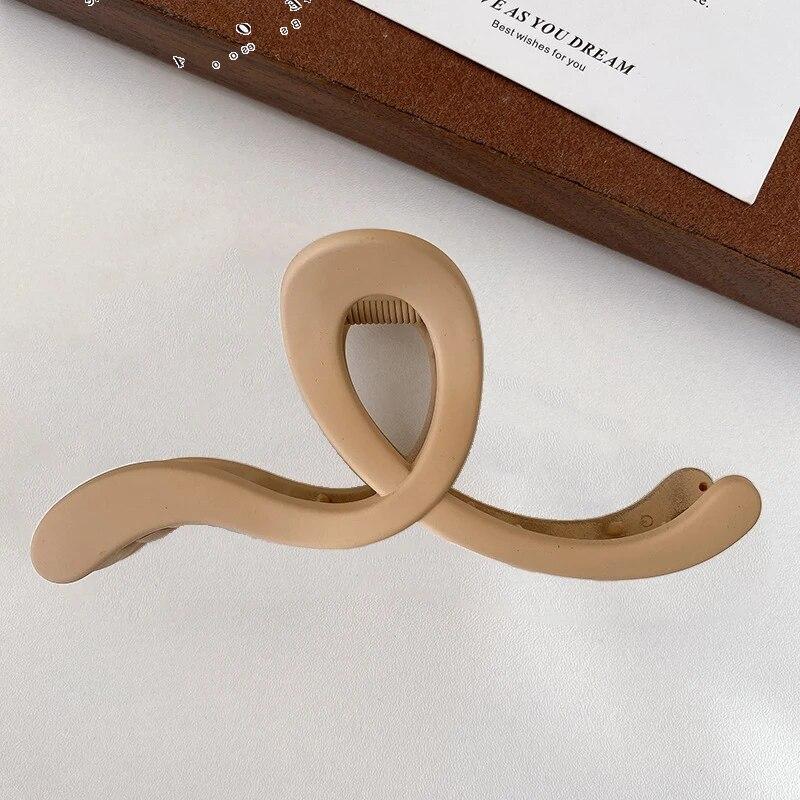 Pinces à cheveux vintage à motif géométrique creux, style crabe et requin, accessoires pour cheveux de fête pour femmes