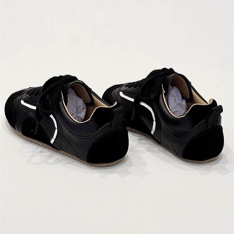 Soft leather puff shoes women's 2025 spring new versatile breathable soft-soled white shoes flat casual retro German training shoes