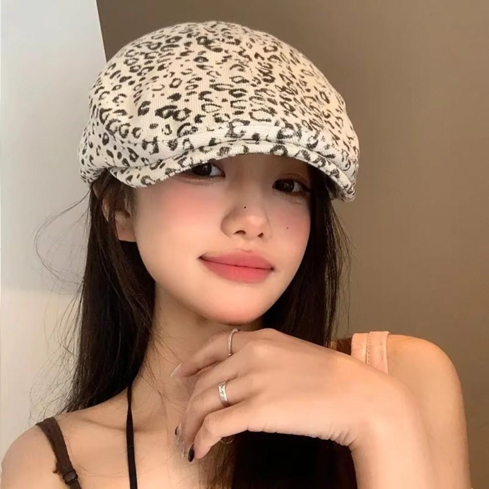 Flat Leopard Print Beret Y2k Painter Cap Cool Leopard Newsboy Cap Streetwear
