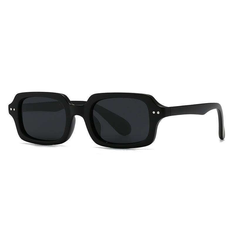 

Classic Rivet Square Sunglasses Women For Men Luxury Brand Designer Sun Glasses Punk Popular Vintage Outdoor Driving Shade Uv400