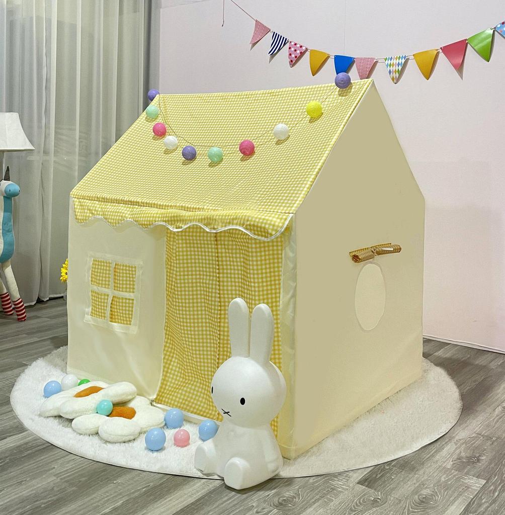 Plaid Indoor Play Tent for Kids - Pretend Play House for Boys and Girls