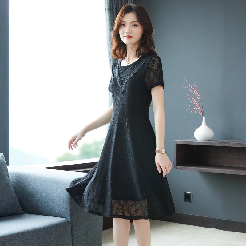 2023 Summer Plus Size Black Lace Skirt Dress - Fashionable, Slimming Women's Wear