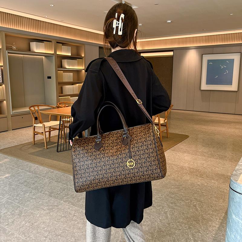 Bags Women's New Fashion Printed Women's Bags Versatile Large Capacity Shoulder Handbags Casual Travel Bags