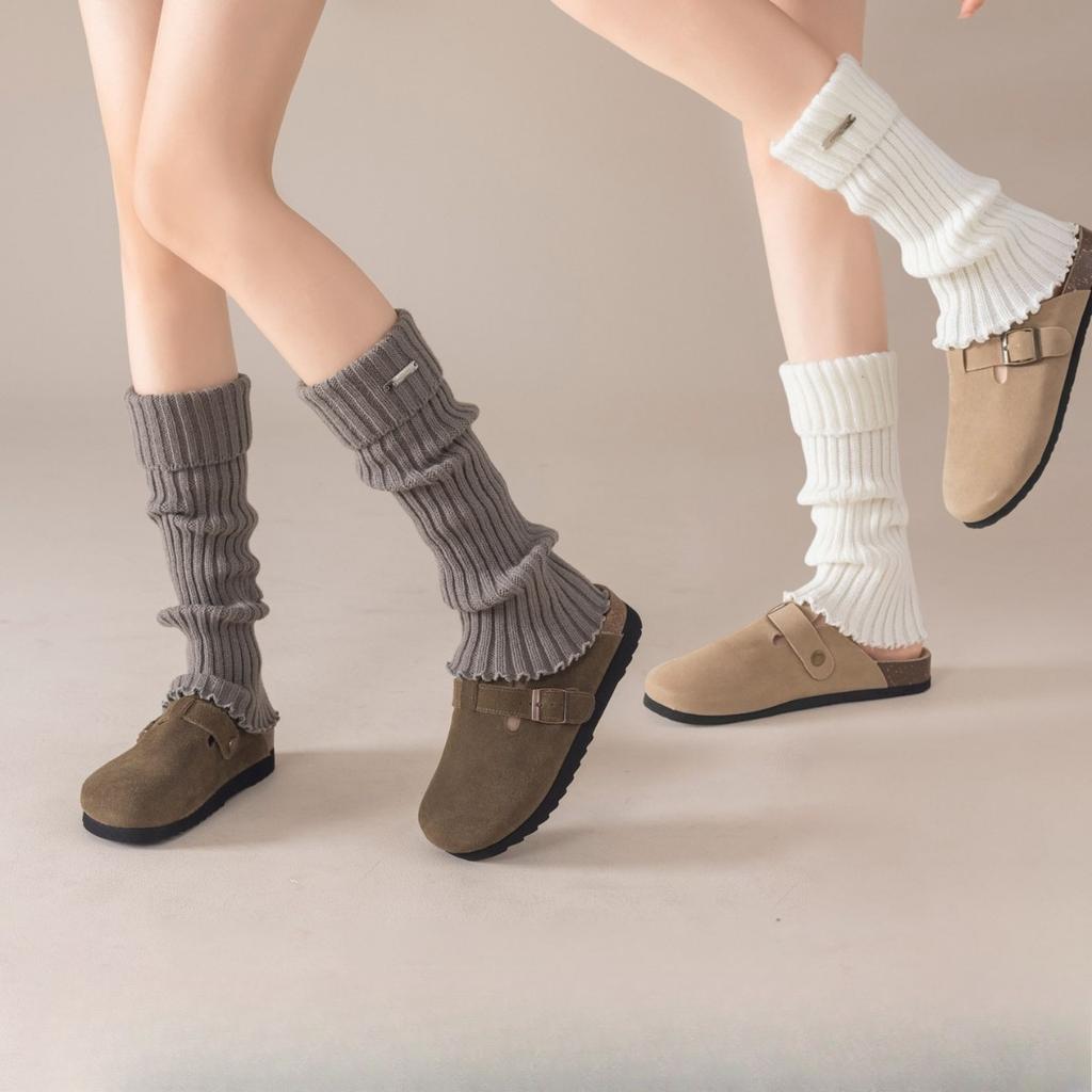 White Knitted Socks for Women in Autumn and Winter, Looking Petite. Mid-calf Leg Covers with Snow Boots, Bokenes and Long Stockings