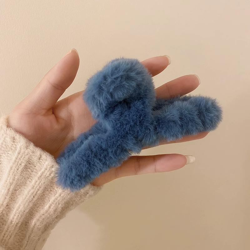 High-End Plush Shark Claw Hair Clip - 2025 Trendy Hair Accessory for Women