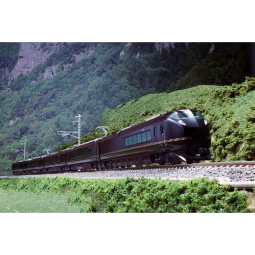 

KATO N Gauge E655 Series Nagomi (Japanese) 5-Car Set, Model Train, 10-1991