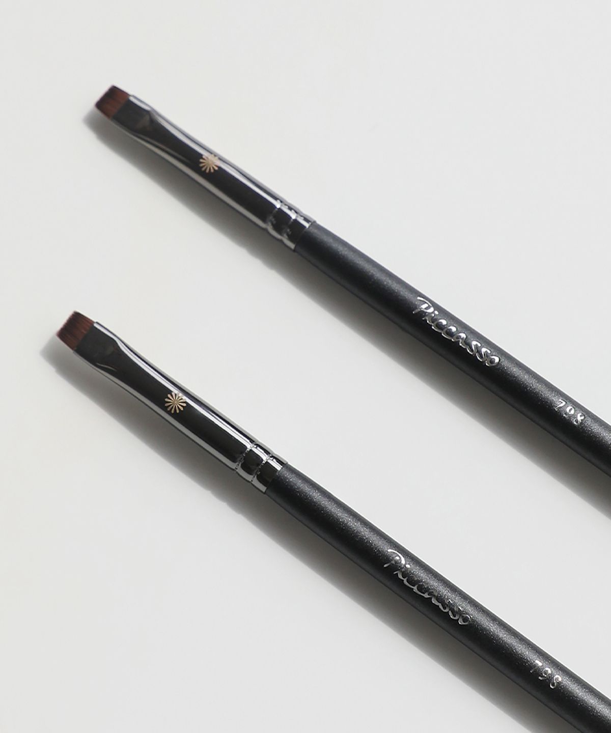 798 Eyeliner