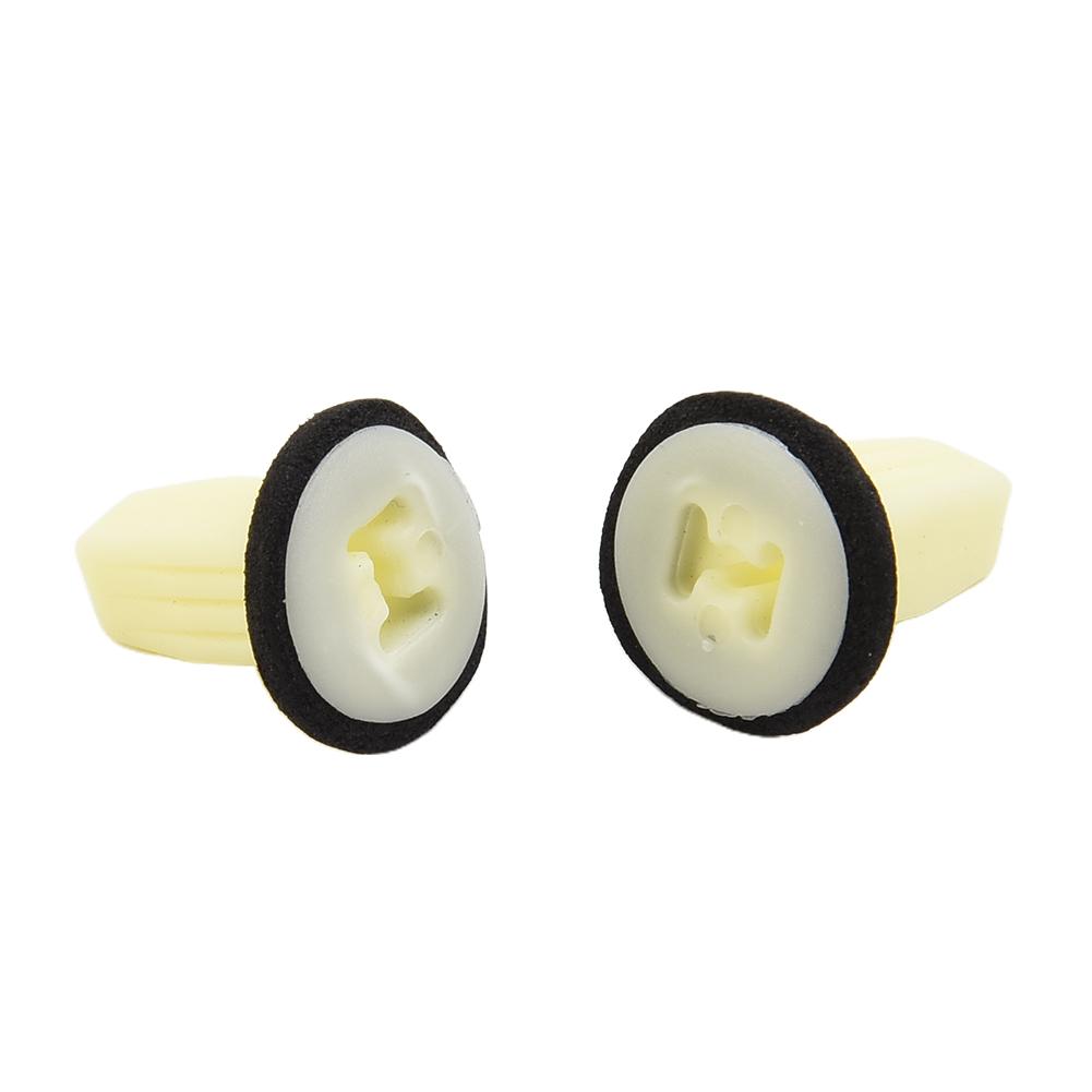 For Focus MK2 04 - 11 Clips For Ford Parts Tail Light