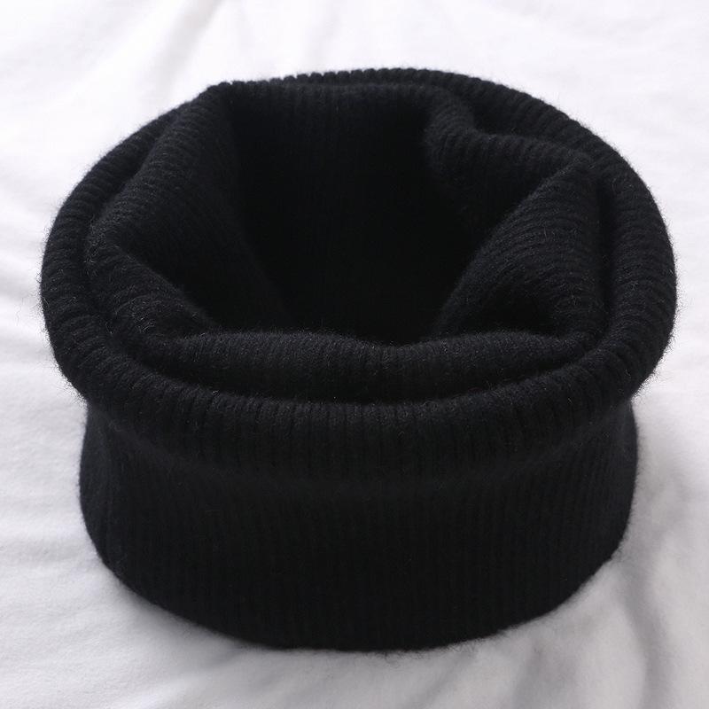 Unisex Winter Cashmere Snood: Windproof Scarf, Neck Warmer, and Mock Turtleneck for Cycling and Cold Weather Protection.