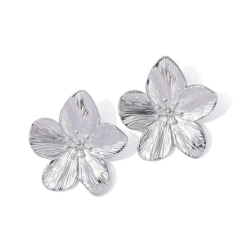 Elegant Design Gold Color Petal Flower Stud Earrings For Women Fashion Statement Trendy Piercing Earrings Y2K Accessories