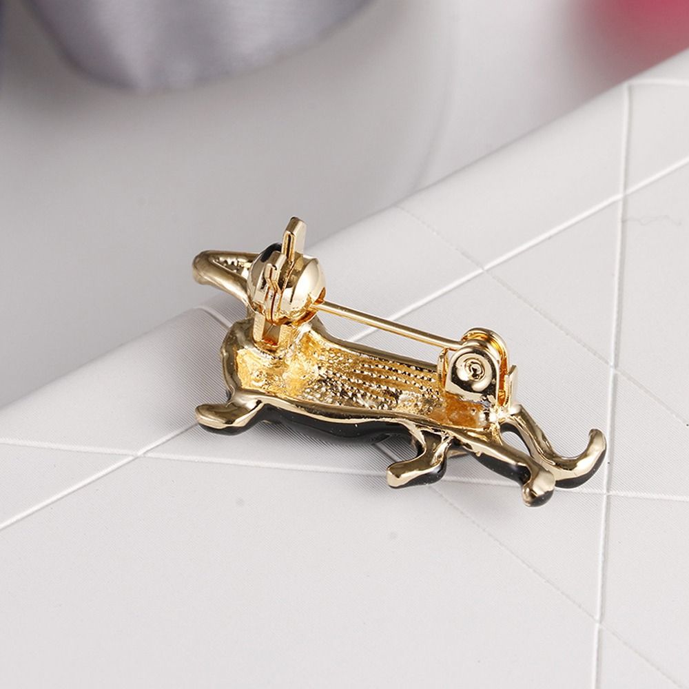 Zinc Zinc Alloy Niche Design Girl Gift Dachshund Dog Brooch Women Brooch Fashion Jewelry Clothing Accessory