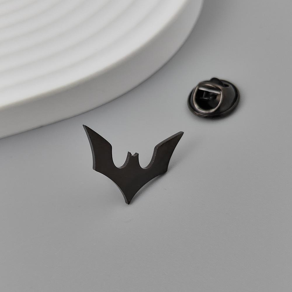 Dark Bat Gold-plated Badge, Suit Lapel Pin Stainless Steel Black, Women's Anti-exposure Button, Men's Brooch