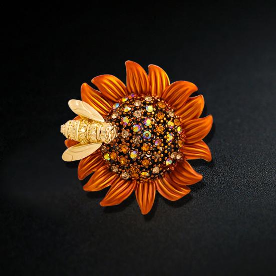 Stunning Pin Rhinestone Bee And Sunflower Brooch For Parties And Casual Wear Enamel