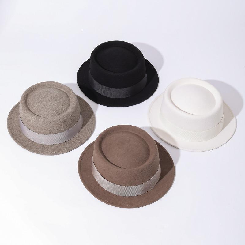 Meier Huaqiao, French autumn and winter concave top flat edge woolen top hat, women's small edge British casual hat