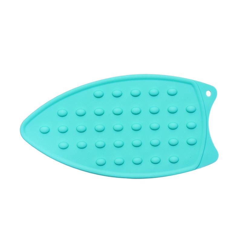 

2pcs Portable Silicone Iron Pad Hot Protection pad Home Steam Silicone Ironing Cover Rest Pads Ironing Clothes озеро синього кольору