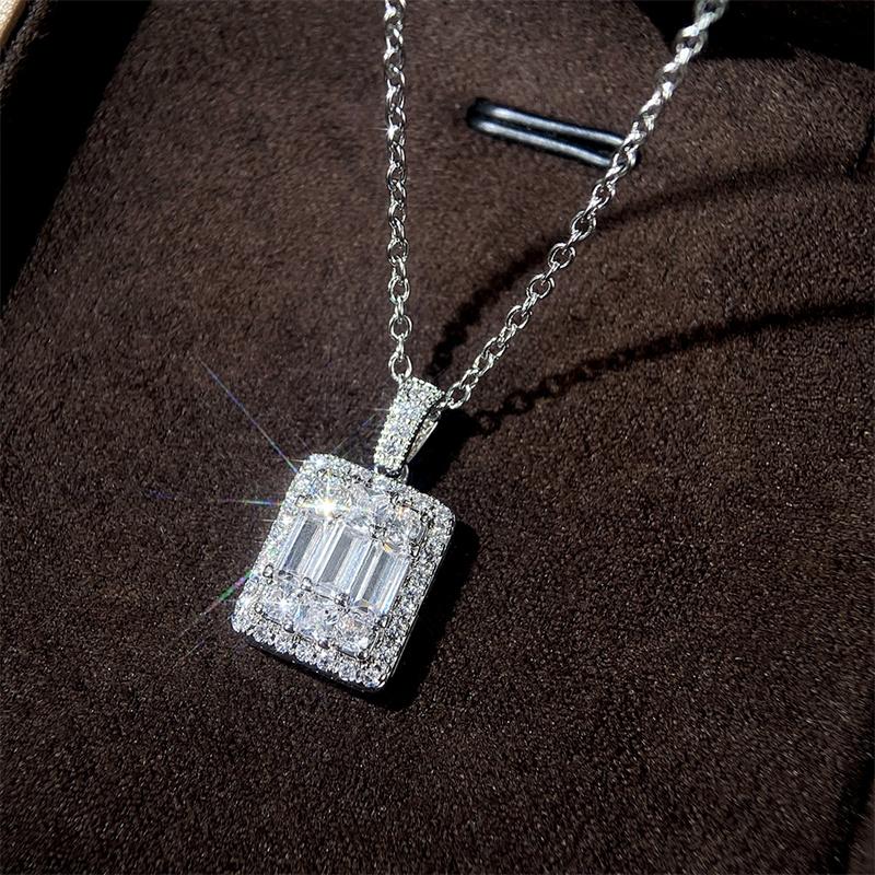 Huitan Fashion Simple Square Shaped Pendant Necklace Full Paved Sparkling CZ Stone Luxury Wedding Accessories Jewelry for Women