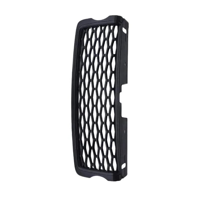 LR052715: Fits 2013 Land Rover Range Rover Executive's All-Black Grille.