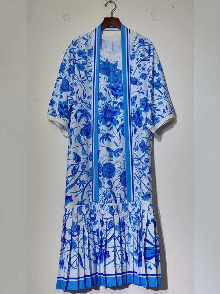 2025 Women's Retro Geometric Print Short Sleeve T-Shirt Dress with Loose Puffy Skirt