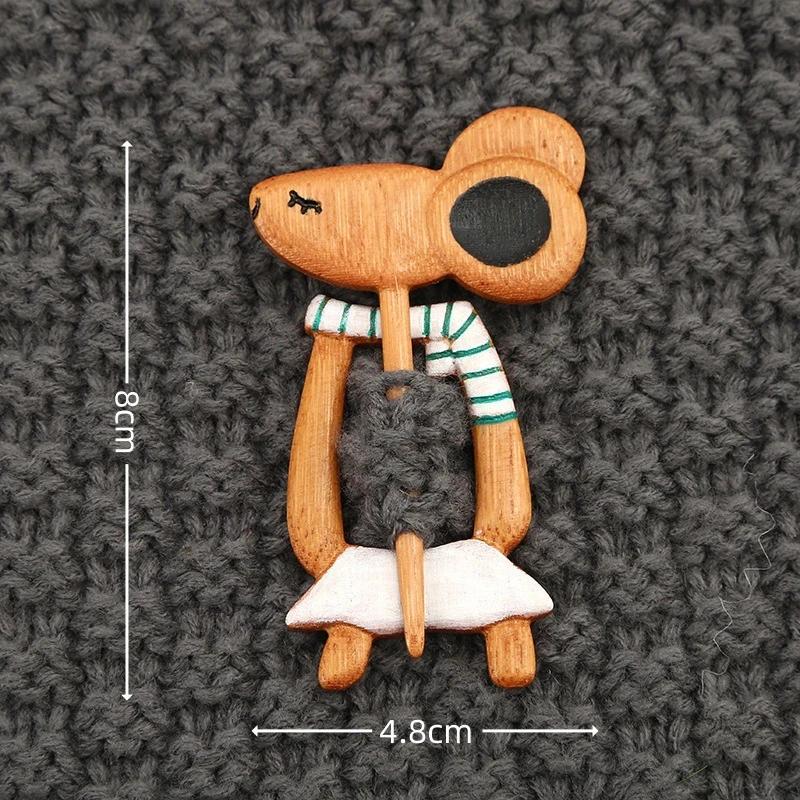 Wooden Brooch Cartoon Cute Cat Fox Dog Animal Pattern Diy Craft Badge Funny Pin Shawl Scarf Brooch Clothing Accessory