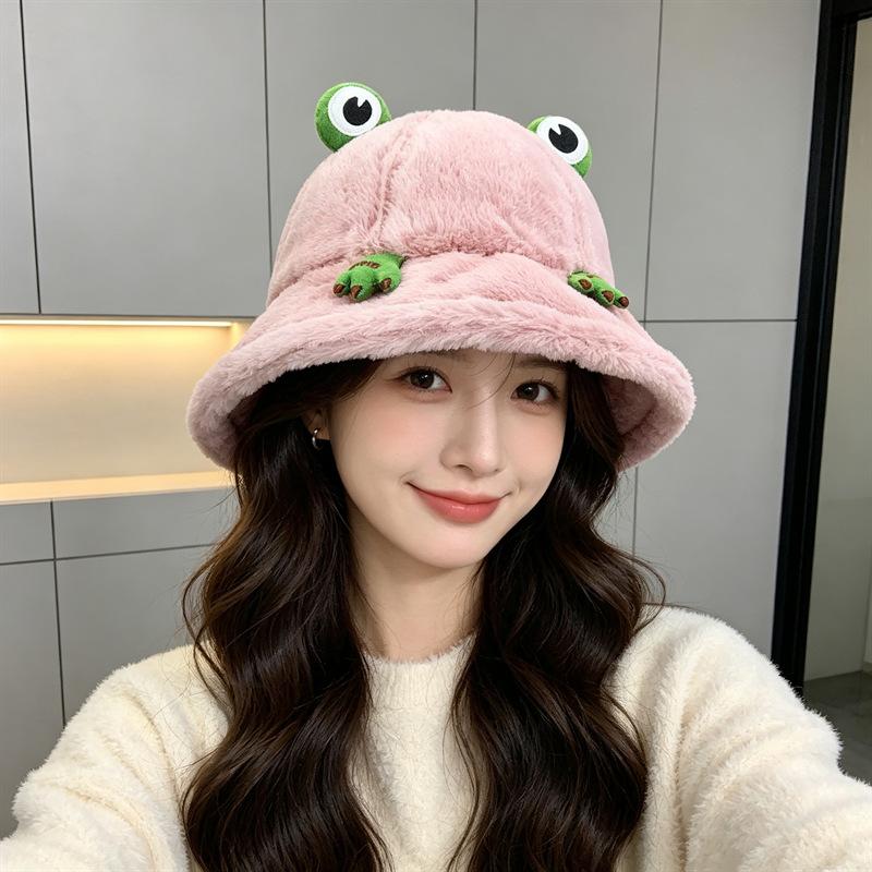 Autumn and winter new cartoon plush hat women's cute versatile warm face bucket hat ear protection bucket hat