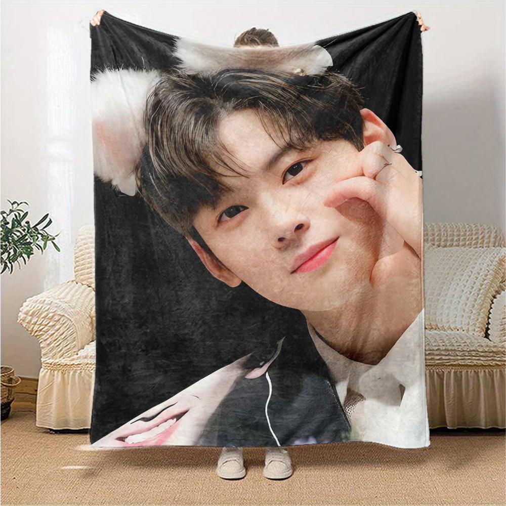 1Pc Cha Eun-woo Blanket Soft Comfortable Polyester Blanket All Season Warm Throw Bedroom Office Outdoor Use Ideal Christmas Gift Choice Print Home Bla