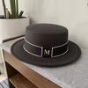 Autumn and Winter Celebrity Black Top Hat Woolen Pearl Flat Top Hat Internet Celebrity Fashion Street Hat French Hepburn Felt Hat