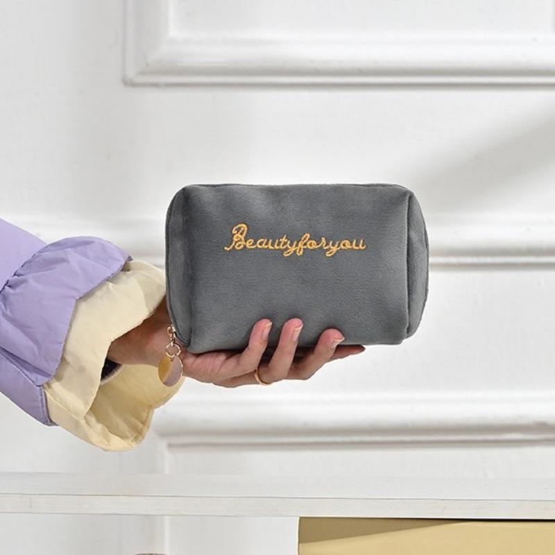 Velvet Makeup Bag for Women Portable Travel Small Cosmetic Bags Solid Color Zipper Toiletry Bag Make Up Pouch Storage Bags