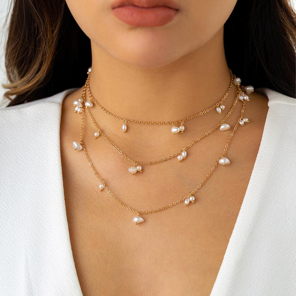 French simple stacked long pearl necklace, retro cold wind sweet neck chain necklace