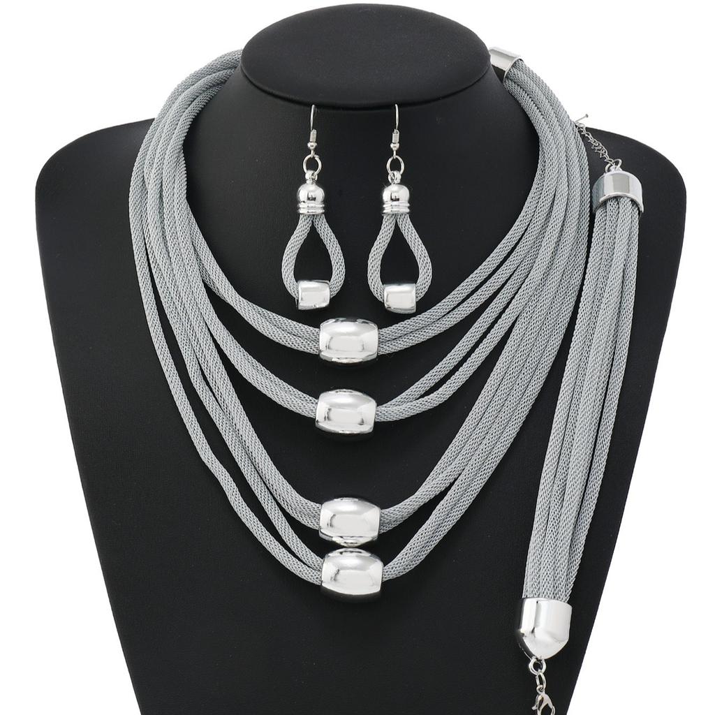 Gothic Layered Ball Pendant Choker Necklace Earrings Bracelet Women Punk Chunky Clavicle Chain Jewelry Steampunk Accessories