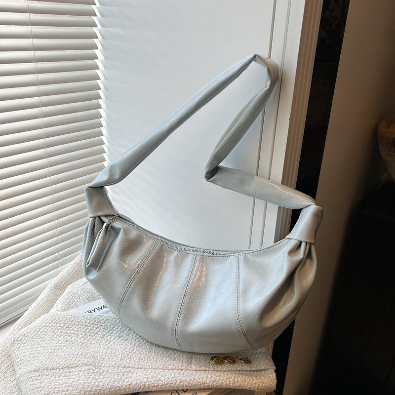 Large Capacity Bag Women's New Summer Versatile Shoulder Armpit Bag Popular Dumpling Bag