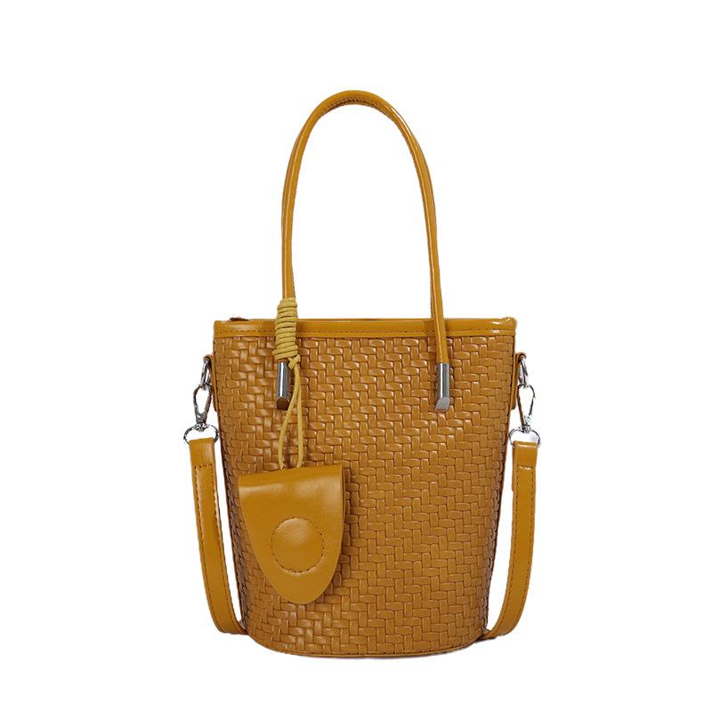 Bucket Bag Trendy Fashion Crossbody Bag with High-end Texture Small Bag
